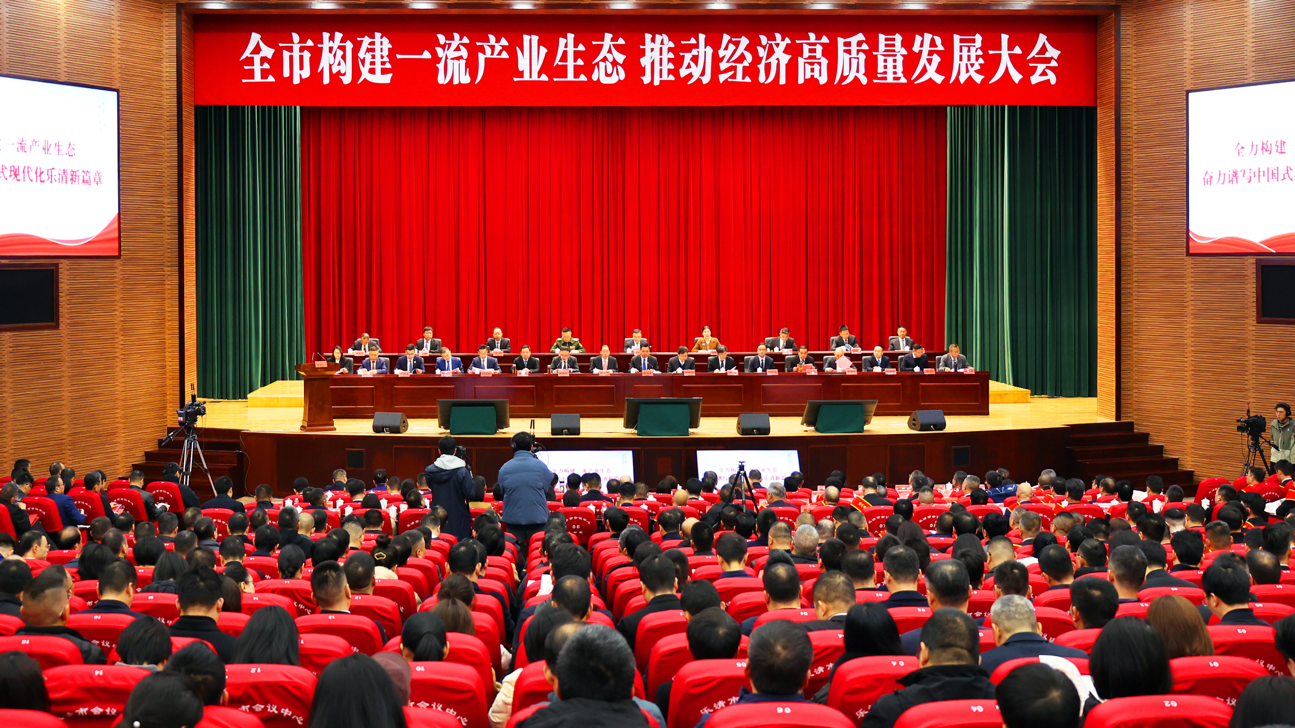 开门捷报！365体育官网获多项“热辣滚烫”大奖